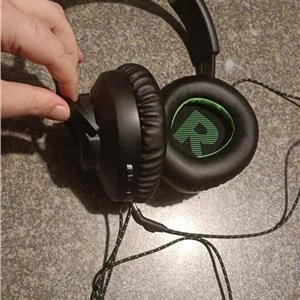 JBL Quantum 100X Console – New – Only €36! (Price negotiable) € 36.00